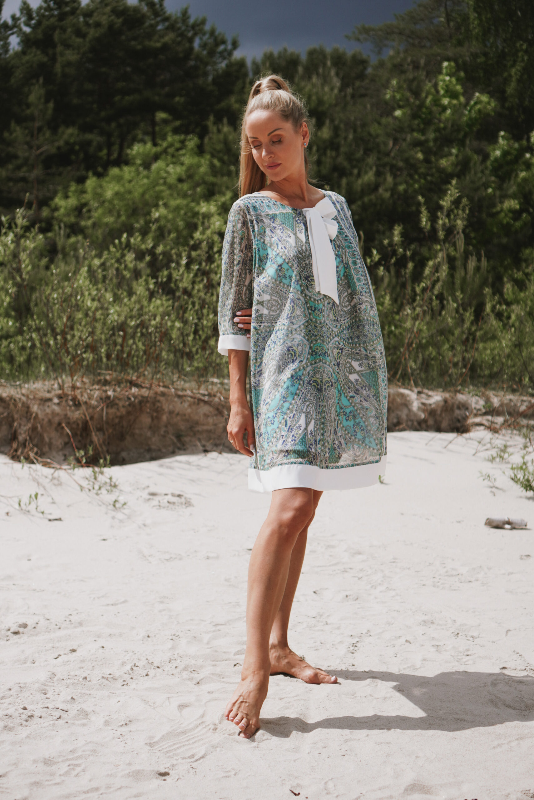 Silk Ribbon Front Vivid printed Dress 1