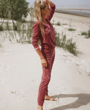 Samta Kostīms Rozā Safīrs Luxury Line