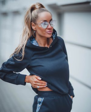 Eleganti melns kostīms ROYAL BLUE