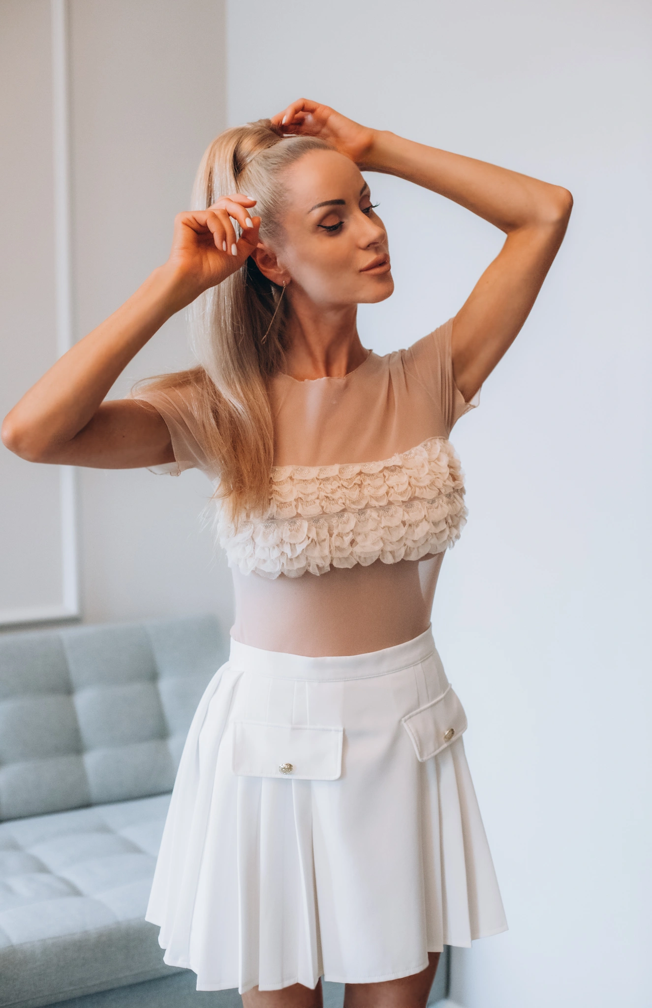 3D ROSES Tulle Top, beige_1