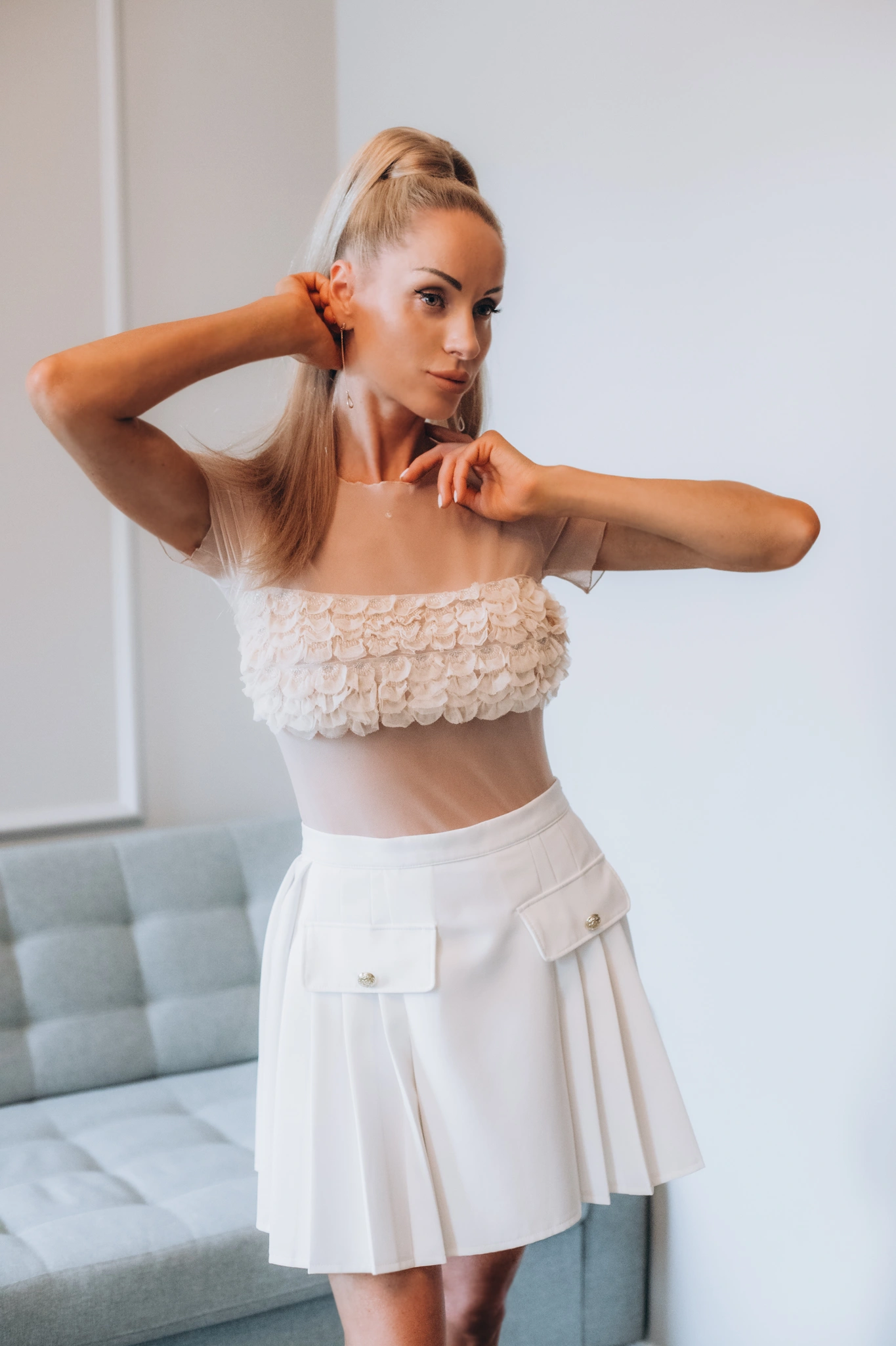 3D ROSES Tulle Top, beige_2